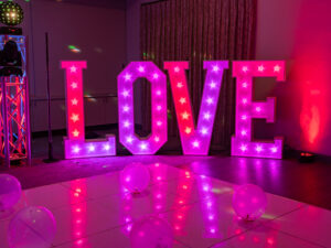 Oxford Discos Giant Love Letters in Oxfordshire