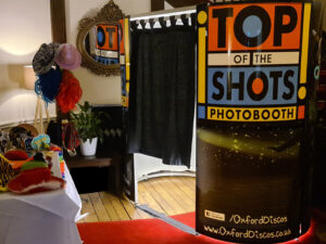 Oxford Discos - Top of the Shots Photo Booth (The Cosener's House Abingdon)