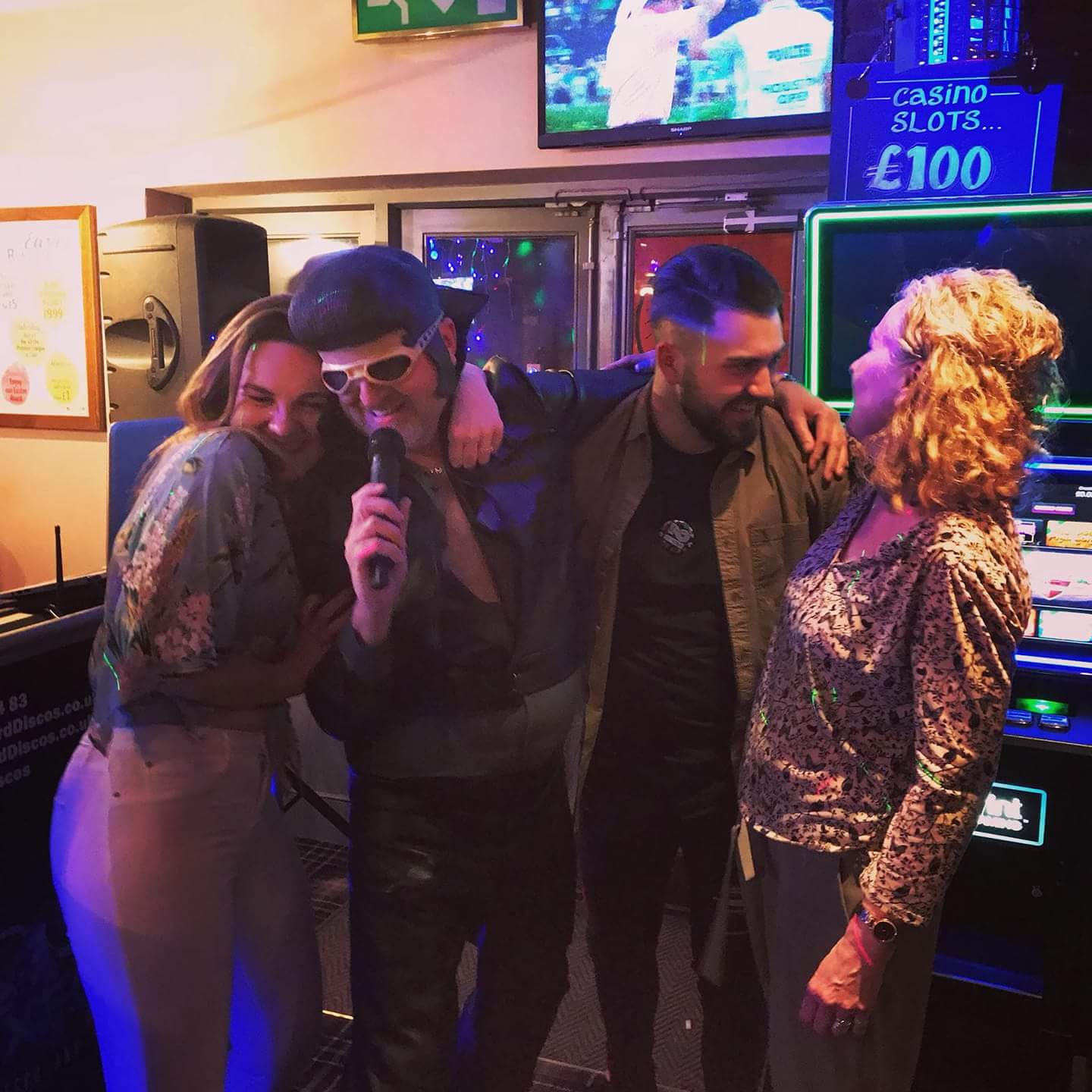 Oxford Discos in Oxofrdshire Elvis Karaoke Singer