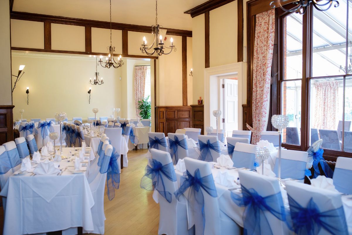 The-Coseners-House-with-Oxford-Discos-in-Oxfordshire-Restaurant