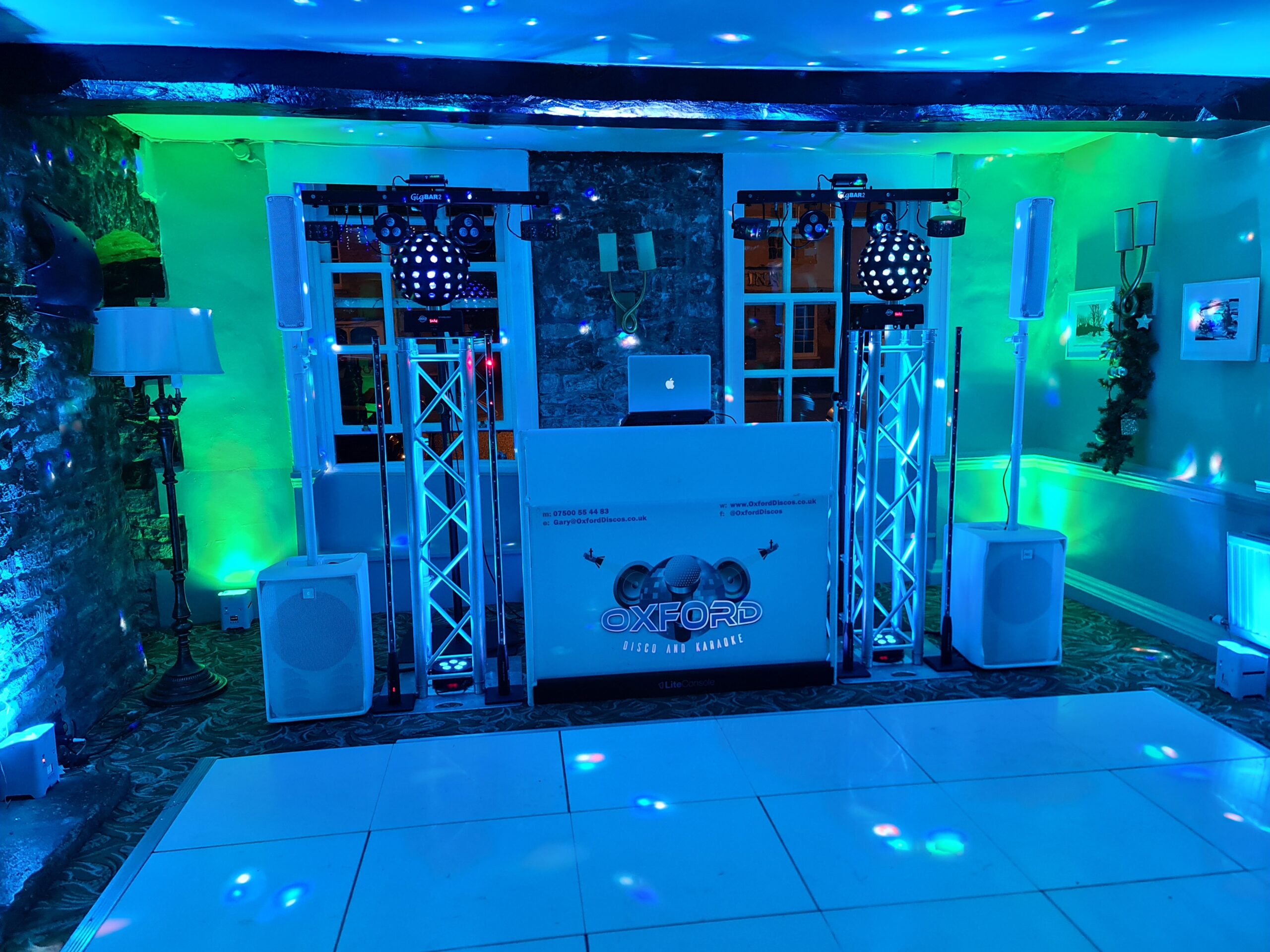 The Bear Hotel Wedding Disco with Oxford Discos in Oxfordshire